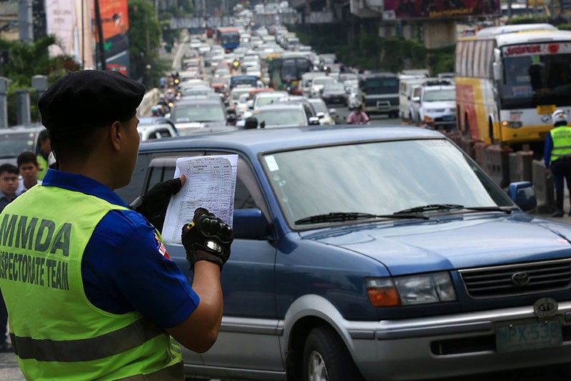 MMDA Traffic enforcer