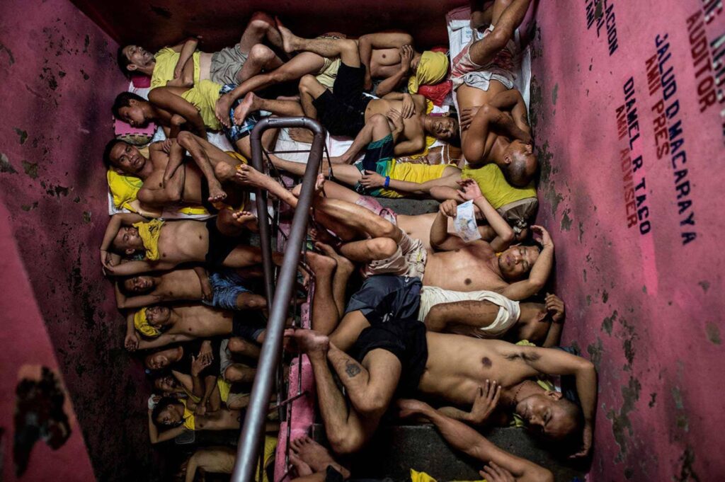 Overcrowded Philippine jail