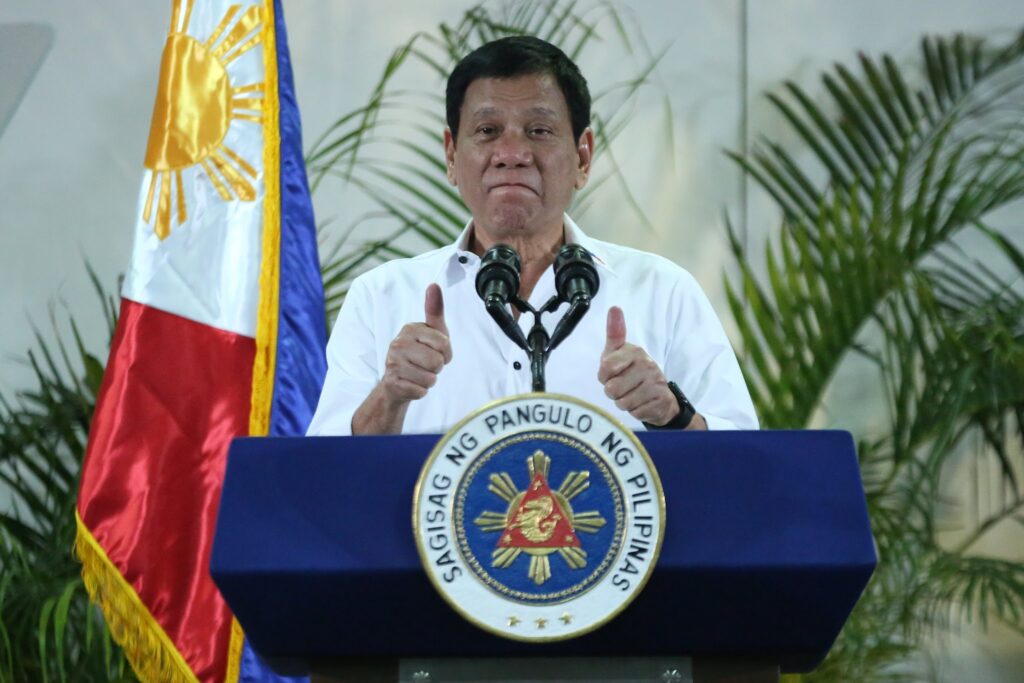 President Rodrigo Duterte thumbs up