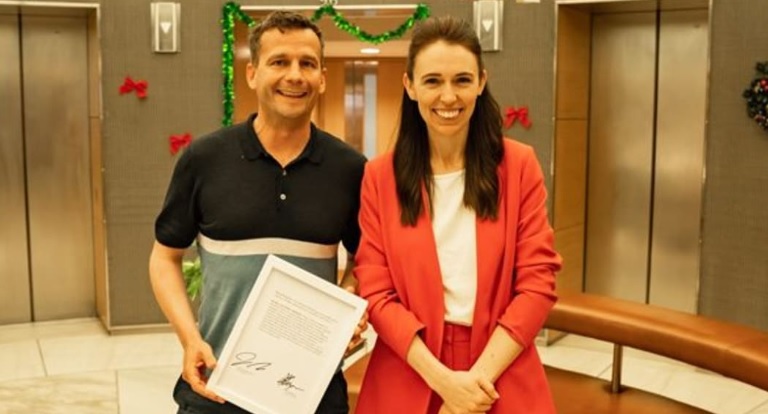 ACT leader David Seymour (left) with former Prime Minister Jacinda Ardern. (Photo: David Seymour/Facebook)