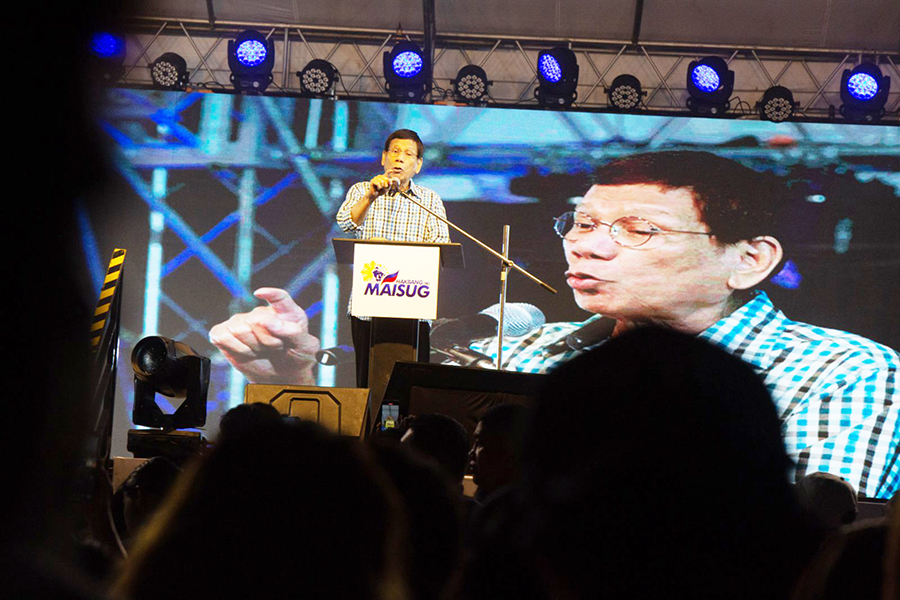 Former President Duterte gives a speech during one of his "Hakbang ng Maisug" prayer rallies in his hometown of Davao City. (Photo: Keith Bacongco/Manila Bulletin)