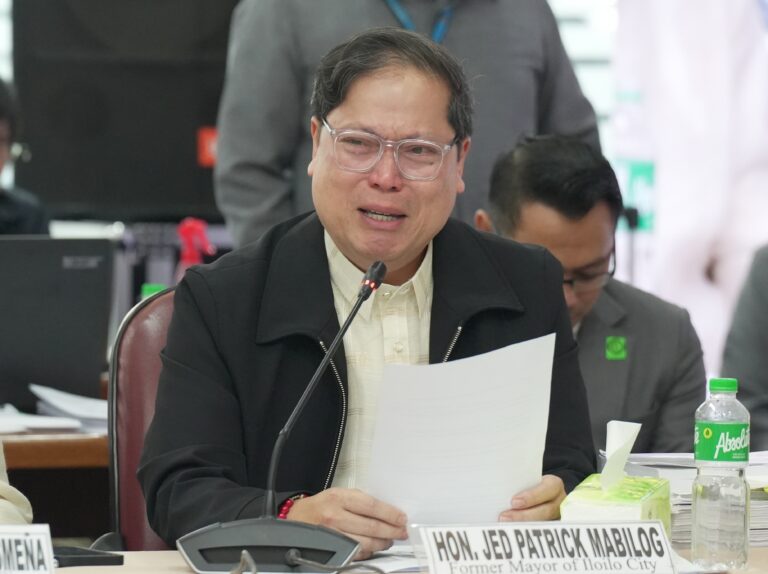 Former Iloilo City Mayor Jed Patrick Mabilog breaks down while reading his opening statement at the House Quad Committee hearing on September 19, 2024. (Photo: Ver Noveno/House of Representatives)